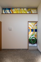 Zwei Fenster mit abstrakter Komposition (Wurzel Jesse)